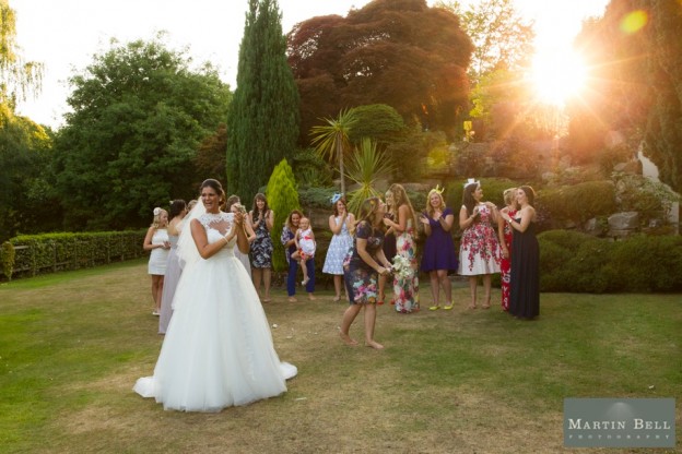 Amazing catching of the bouquet