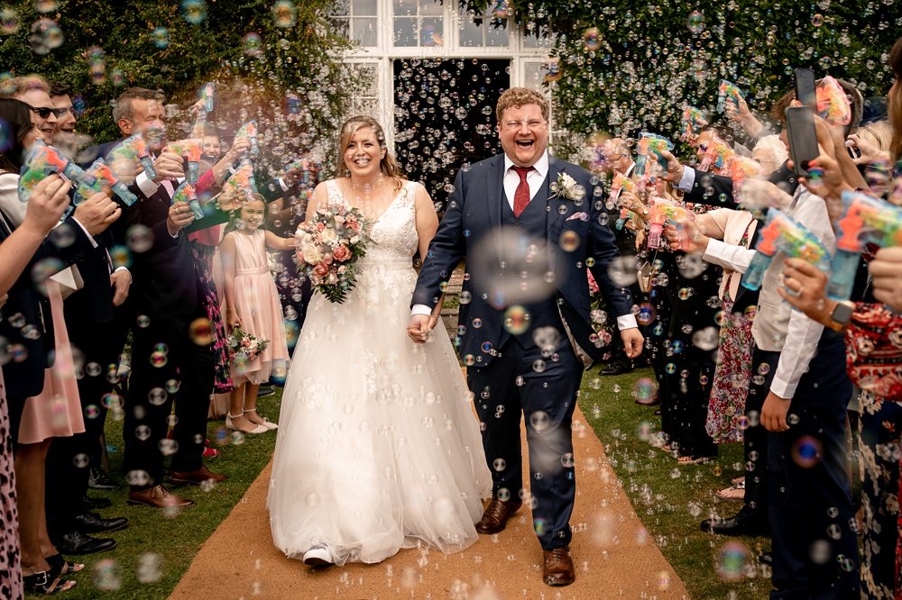 Hannah and Andrew's Shillingstone House wedding photography by award winning Hampshire wedding photographer wedding photographer  - Martin Bell Photography
