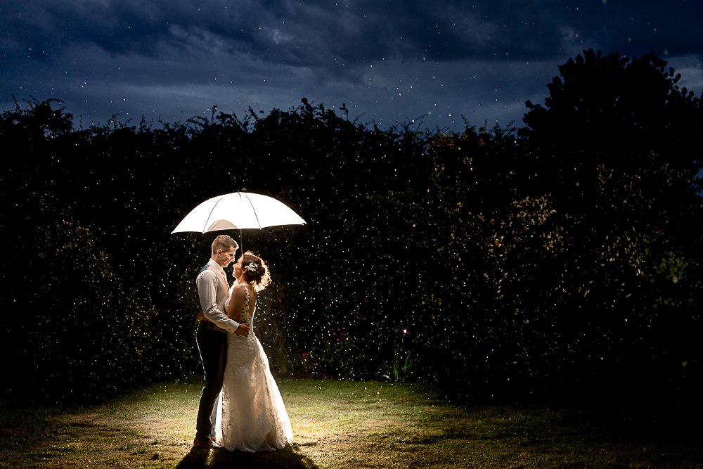 Anna and Gareth's gorgeous Titchfield Barn Summer wedding - The Great Barn, Titchfield wedding photographer - Martin Bell Photography