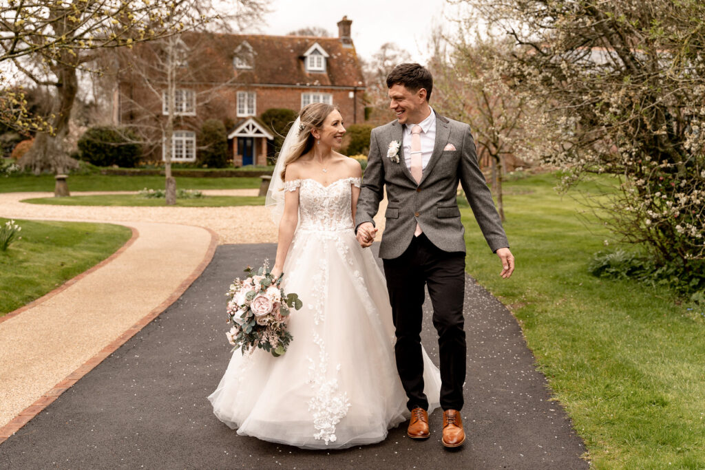 Clock Barn Spring Wedding photos by Hampshire wedding photographer Martin Bell Photography