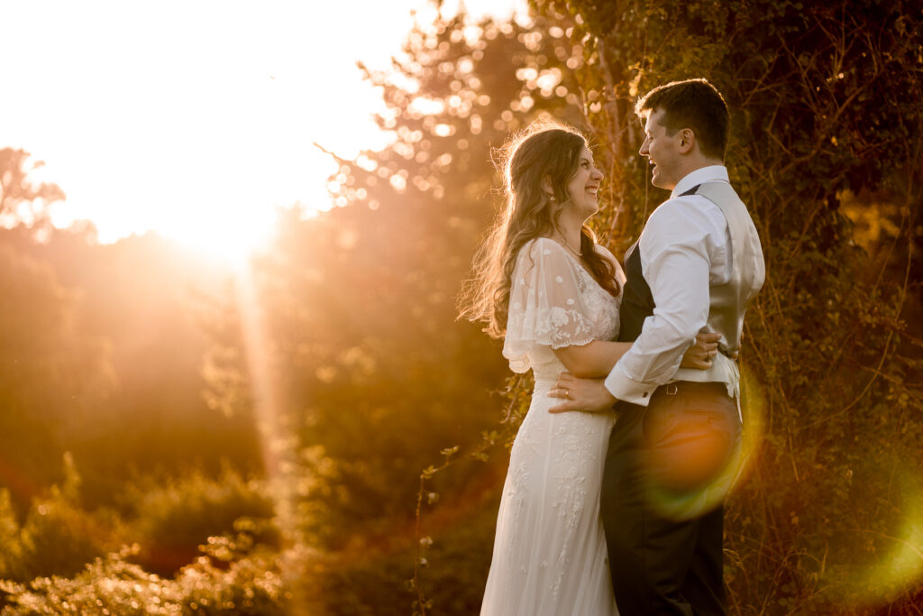 Golden hour couple portraits in the Devon countryside