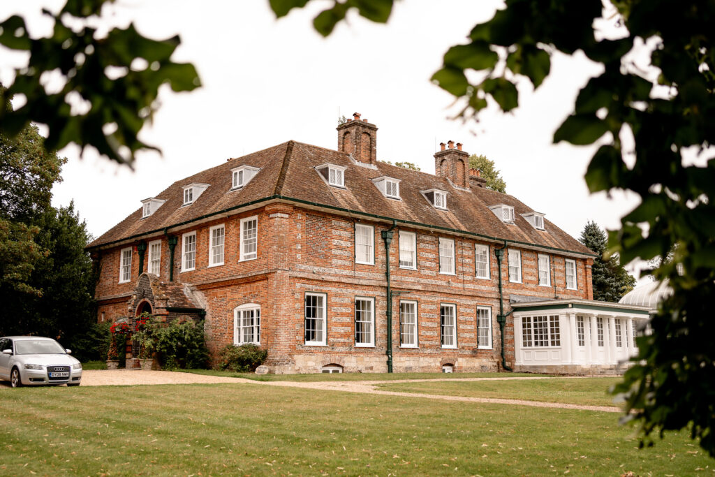 Norton Park wedding photography - by timeless wedding photographer Martin Bell Photography