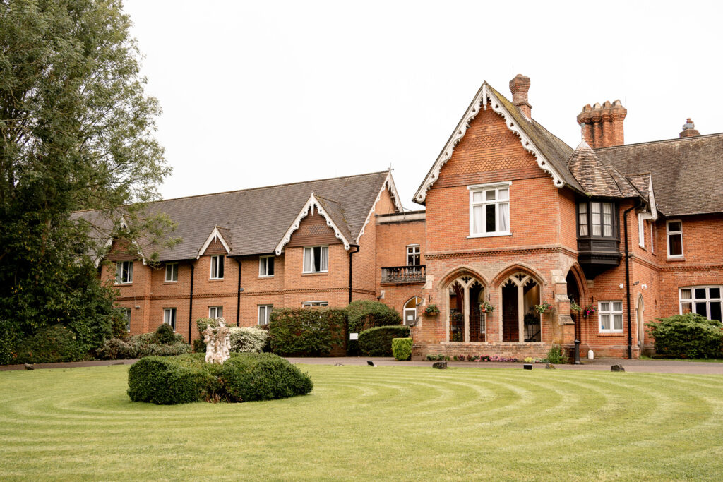 A Summer wedding at Audleys Wood